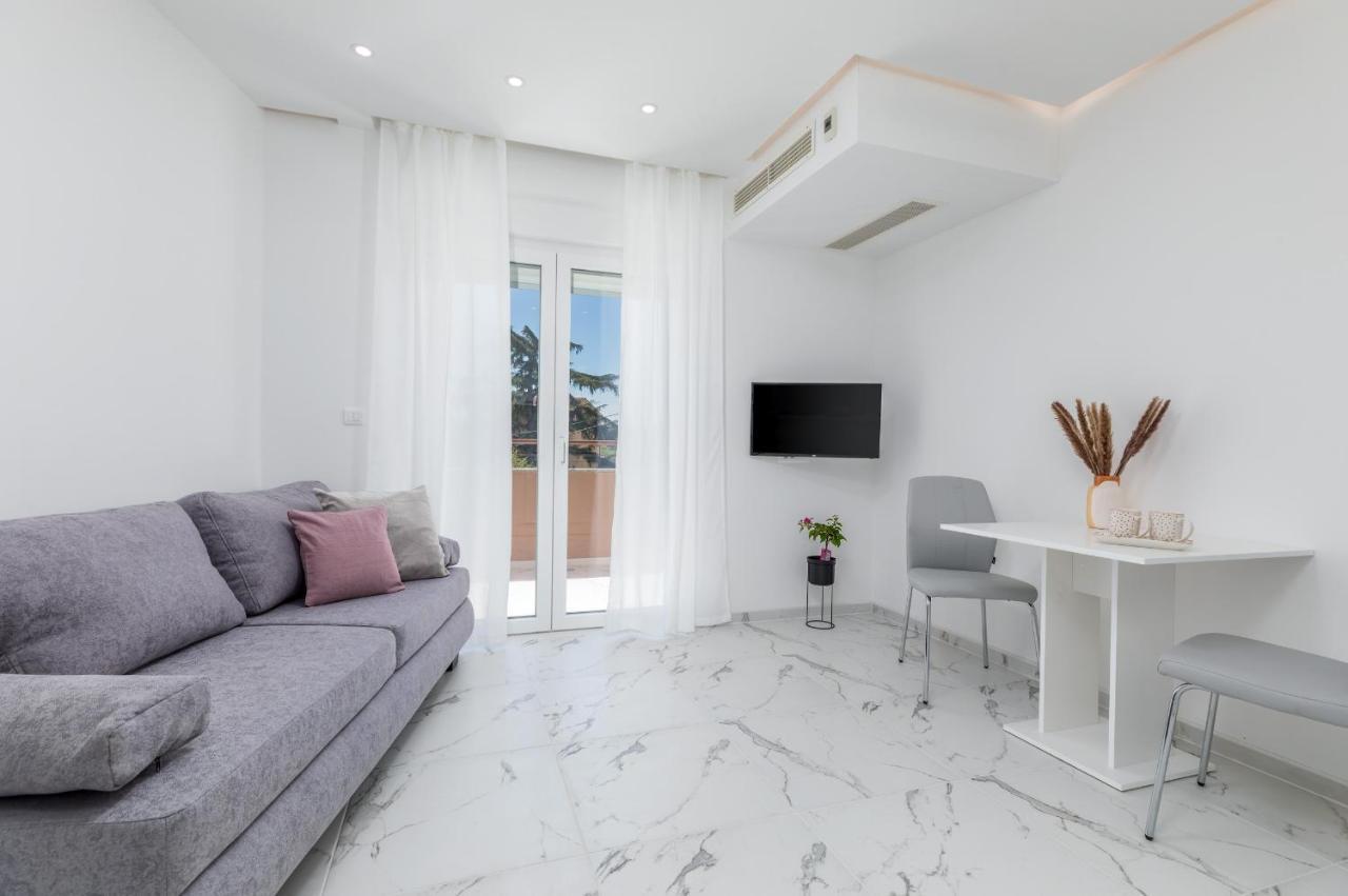 Apartman Knezevic A 파자나 외부 사진