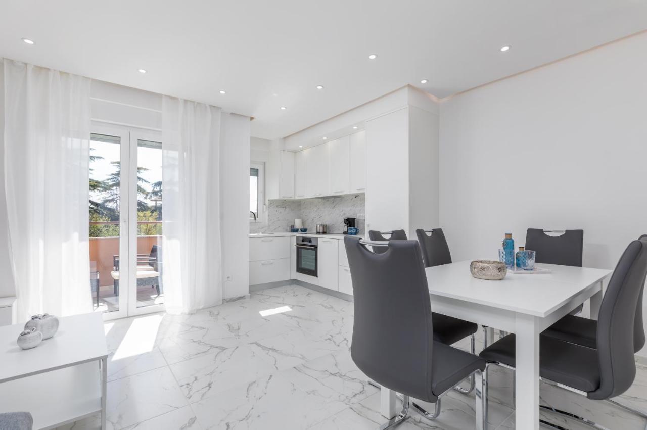Apartman Knezevic A 파자나 외부 사진
